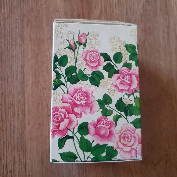 Victoria's Secret Wild English Garden ROMANTIC BOUQUET - Picture 4 of 5